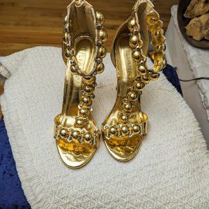 Golden girl- Liliana 4/5 " Goddess-size 7.5